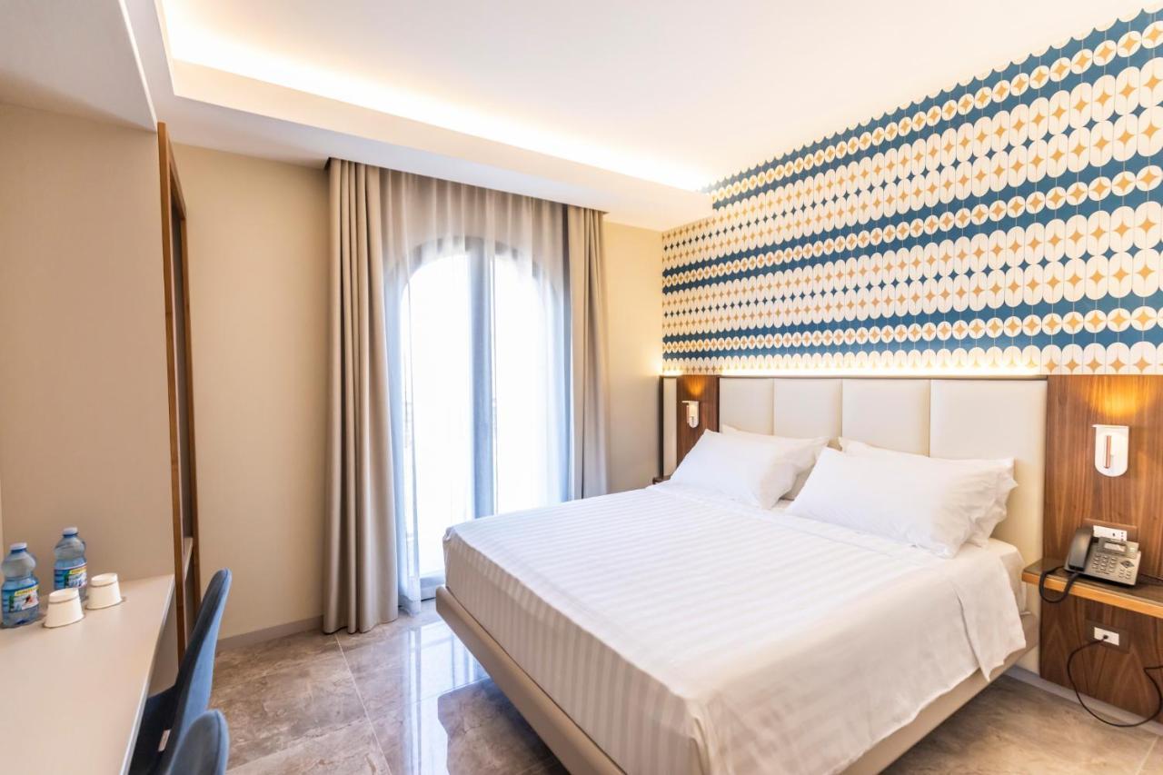 Solmaris Tropea Rooms & Suites Ngoại thất bức ảnh