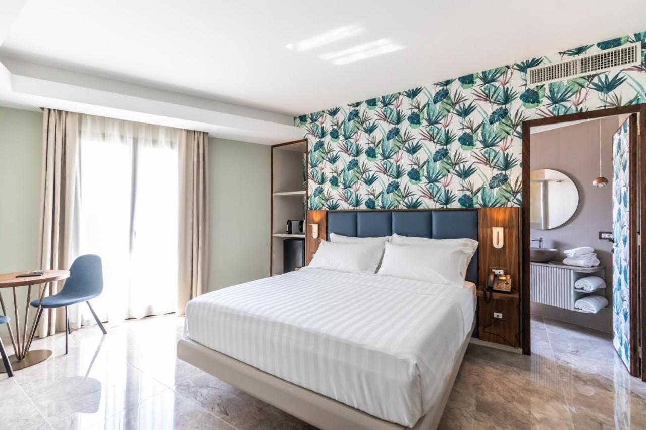 Solmaris Tropea Rooms & Suites Ngoại thất bức ảnh